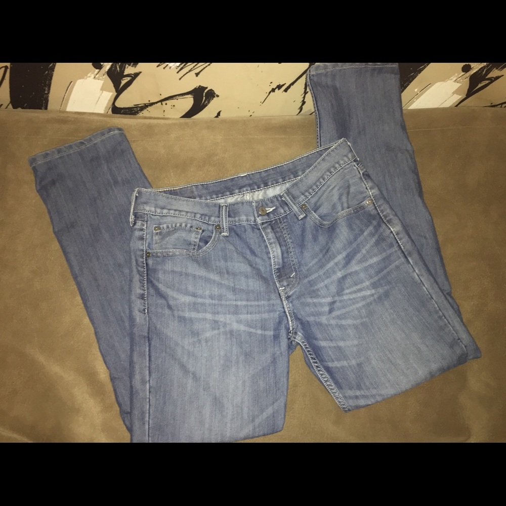 ‼️SOLD‼️Levi Men 511 Jeans Size 32